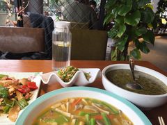 -盐帮食坊•小河帮川菜(四川师大店)