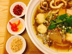 曼谷街边猪肉河粉-GOGO Plate(成都太古里店)