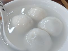 鲜肉汤圆-朱新年·苏式汤团·面点(北寺塔店)