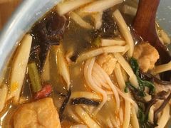 酸笋-螺大蛳柳州螺蛳粉·火锅·热干面(西城永捷店)