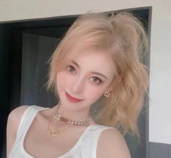 -DL HAIR SALON