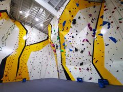 -问山MountQuest攀岩馆