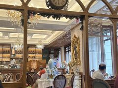 -秘密旅行Bonjour(黑金冠 江南西店)