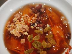 -渝是乎酸菜鱼·川渝小炒(新世界百货望京店)