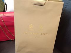 -BURBERRY(上海港汇恒隆广场店)