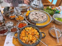 回忆五花肉-姜虎东白丁韩国烤肉(吉利大厦店)