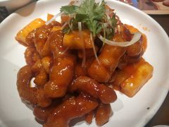 -东口码头·烧鸽子·鱼头泡饼·地方菜(金鹰悦城店)