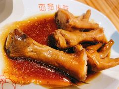 红焖鸡爪-恋萍小吃(时代店)