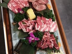 -明洞阿姨·韩式酱蟹烤肉·创意料理(三元桥店)