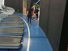 -美格菲健身中心(新都会店)