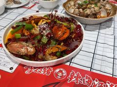 -李双猪·小龙虾·烧烤·羊肉煲(乐山店)