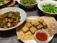 -黄弟大排档·湖南菜·小龙虾·小海鲜(凯旋北路店)