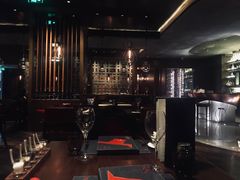 -恰餐厅及酒吧 CHAR Bar & Grill (北京丽都皇冠假日店)