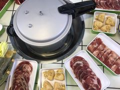 -晓彭肥肠鸡·泡椒鸡火锅(水木天地店)