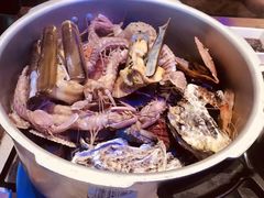 -船梆煮•蒸汽海鲜·炉火烤肉(五四广场店)