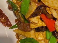 -高第街56号餐厅(泰安万达店)