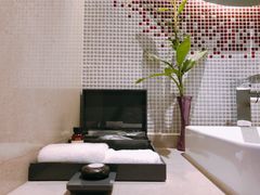 -南京禄口机场雅高铂尔曼大酒店