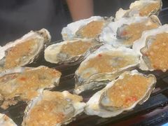 -大中华希尔顿酒店-念自助餐·嗨啤·小龙虾