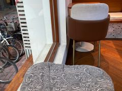 -Line来恩咖啡(石厦花园店)