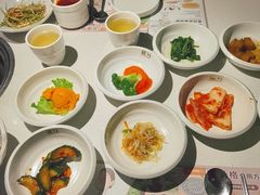土豆泥小菜-本家韩国烤肉(青岛万象城店)