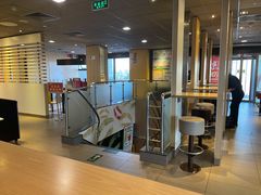 -麦当劳(百荣世贸商城店)