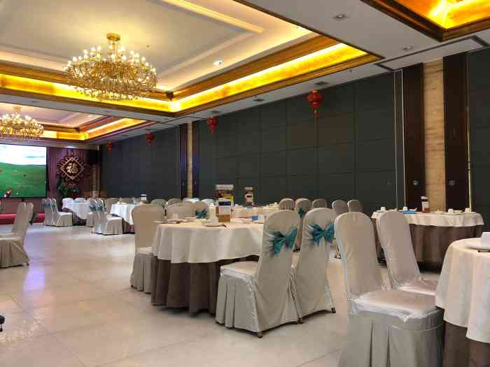 海辉东江酒楼(景田店)-"之前很喜欢来的店,以后不会来了,疫情后涨.