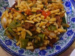 -维吾尔餐厅(宜山路店)