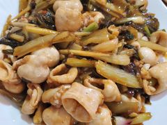 酸菜炒大肠-华兴餐厅·招牌生鱼片(桃园路店)