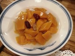 -霄汉牛三鲜湖北砂锅菜(万松园2店)