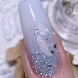 -悦指间美甲美睫