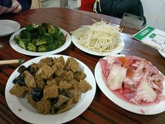 -马姐爆肚儿门丁肉饼