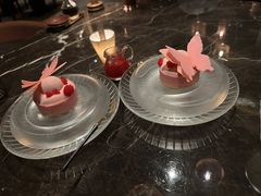 -广州瑰丽酒店·Black Iron黑金燚