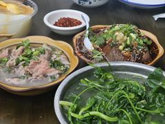 -小杨翘脚牛肉