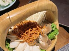 -捞王猪肚鸡火锅(昆山店)