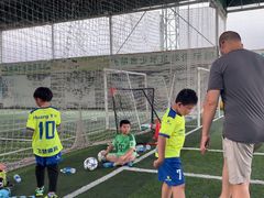 -飞梦少儿足球培训(塘桥校区)