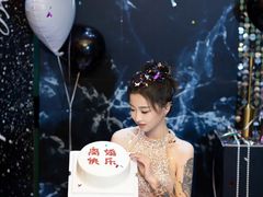 -上海明天广场JW万豪酒店