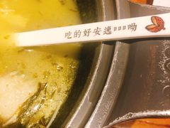 -渝是乎川渝小炒(新世界百货望京店)