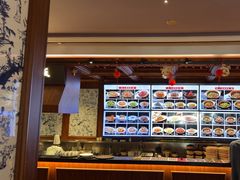 -八府香鸭·啫啫煲(华山路店)