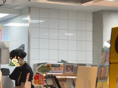 -麦当劳(百联西郊购物中心店)