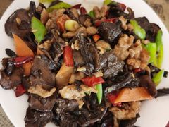 -北京龙庆四季香农家饭庄·灶台鱼·碳烤虹鳟鱼(龙庆峡店)