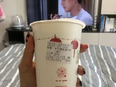 芋圆奶茶-沪上阿姨·精选茶饮(合生广场店)