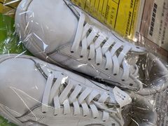 -翰皇直营洗衣洗鞋(望京鹿港店)