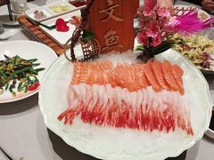 -遇上西雅图多融合海鲜自助餐厅(中房金谊广场店)