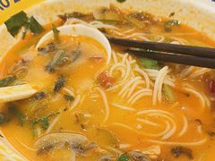 -粉小主·贵州酸汤牛肉粉(南京仙林金鹰店)