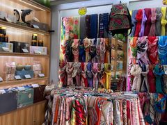 -浙茶集团狮峰·西湖龙井·杭州特产(莫干山路专卖店)