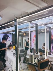 点击看大图 -藤野造型烫发染发