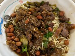 -阿阳牛腩腌面店