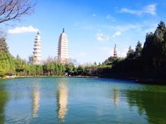 三塔倒影公园-三塔倒影公园