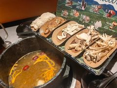 -芸山季·云南山珍菌火锅(人民广场来福士店)