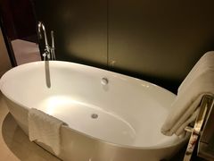 -广州天河希尔顿酒店